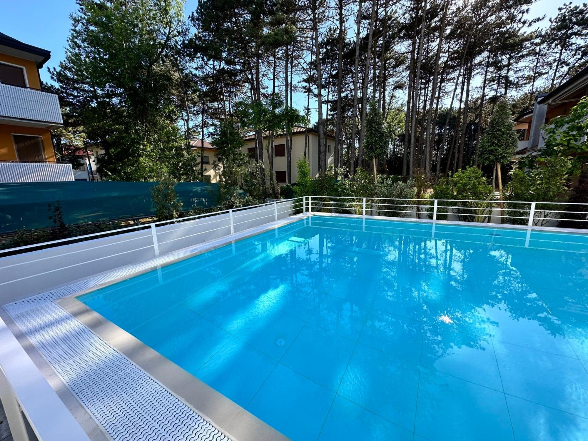 Nuovo Condominio Con Piscina E Garage Bibione Zewnętrze zdjęcie
