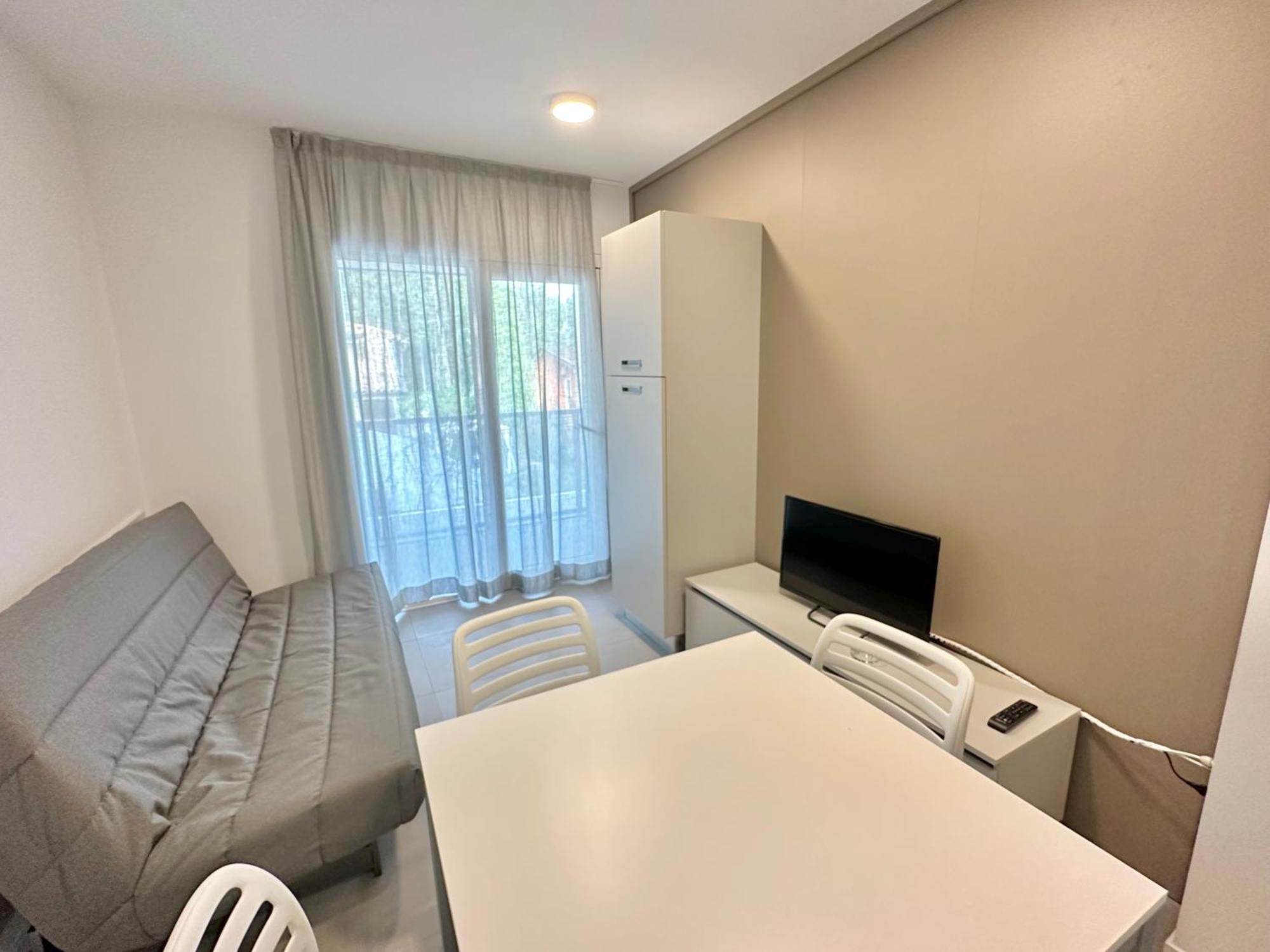 Nuovo Condominio Con Piscina E Garage Bibione Zewnętrze zdjęcie